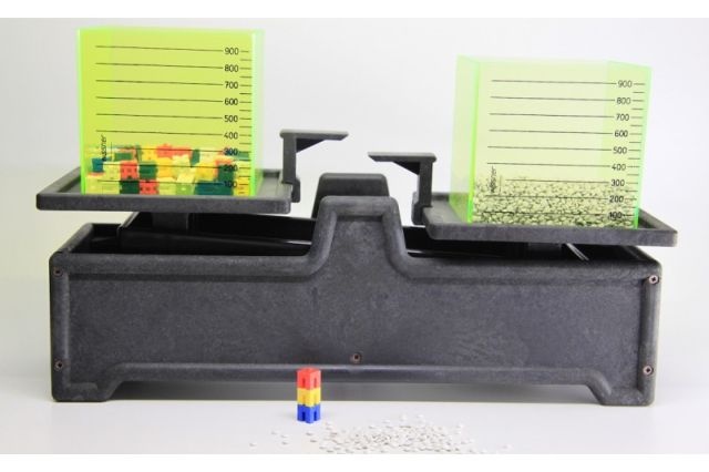 Tafelwaagensatz mit 2 Literboxen und Gewichtswürfel