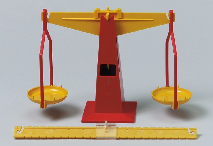 Balkenwaage mit Hebel/Wippe