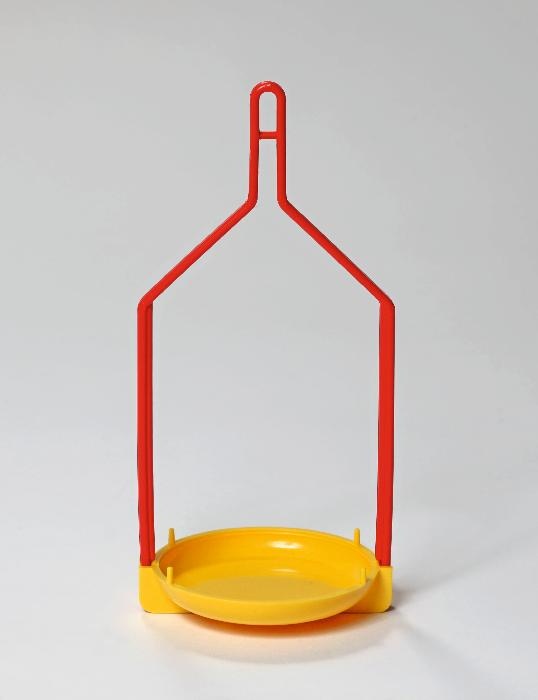 Waagschale, gelb, mit rotem Bügel