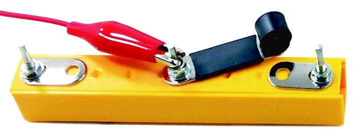 Umschalter, magnethaftende Baugruppe