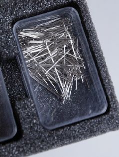 Stifte für Magnet-Aufhängung