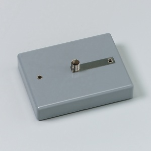 Fassung E 10, auf Sockel