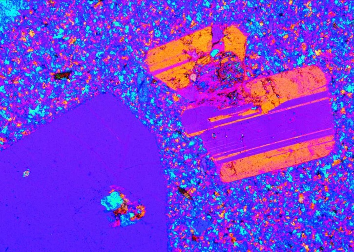 Glimmerschiefer, Gesteinsdünnschliff Dauerpräparat Glimmerschiefer, Gesteinsdünnschliff Dauerpräparat