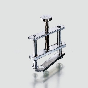 Schlauch-Quetschhahn nach Hoffmann