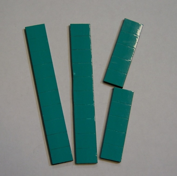 Satz Kippmagnete für Zusatzpläne, türkis