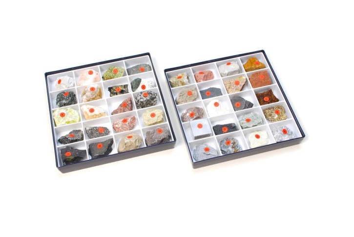 Sammlung von 30 Gesteinen und 10 gesteinsbildenden Mineralien Sammlung von 30 Gesteinen und 10 gesteinsbildenden Mineralien
