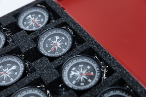 Kleinbox, Kompass-Box